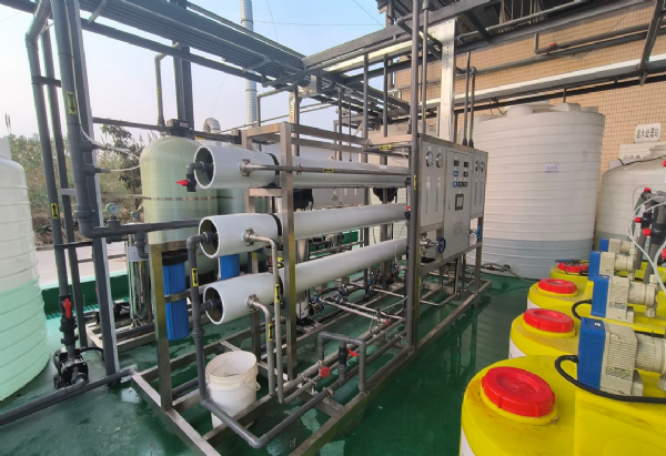 上海中水回用+零排項目安裝調試